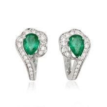 Rose bud huggie earrings | E5442